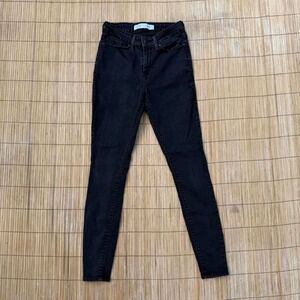 Levi's Signature Mid Rise‎ Skinny Black Jeans Women's Size 27x30